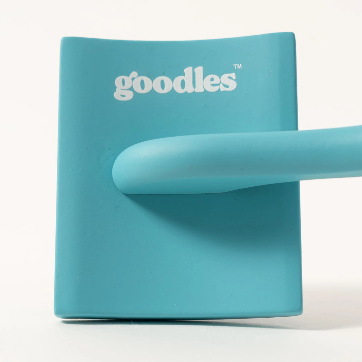 Goodles Everyday Slicker Brush