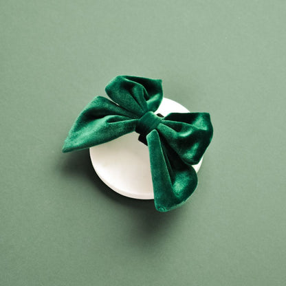 Cocopup London Dog Sailor Bow Tie – LUXE Forest Green Velvet